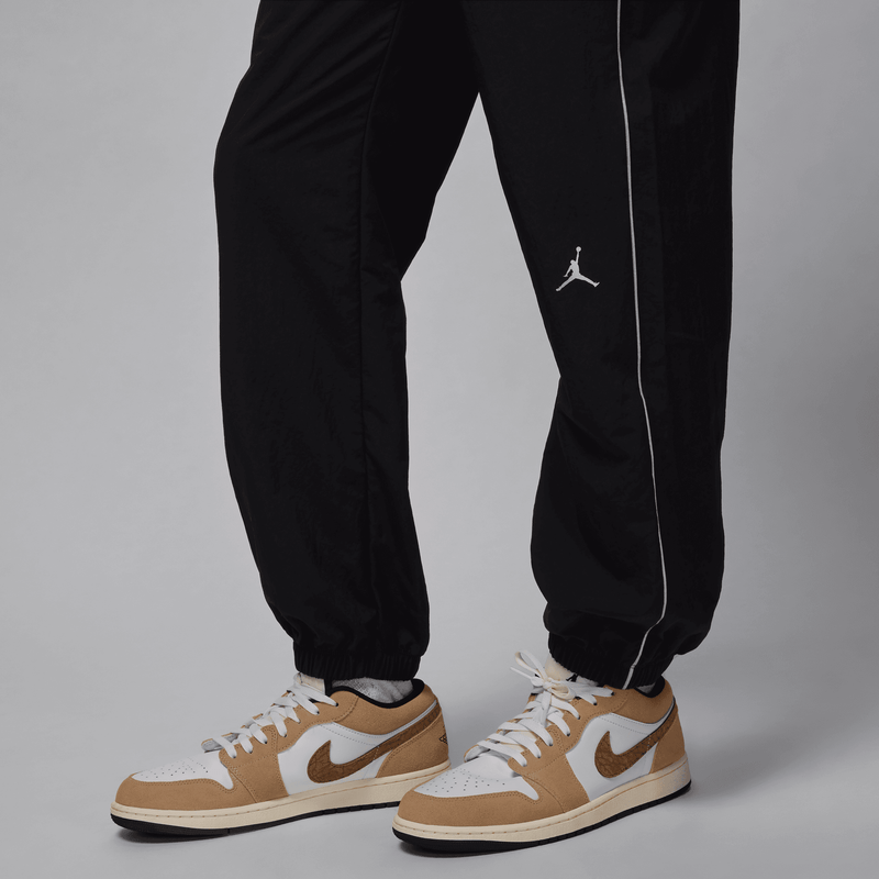 Jordan MVP Statement Woven Pants FV7225-010