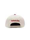 M&N Cream & Team Colour Pro Pinch Snapback - Chicago Bulls