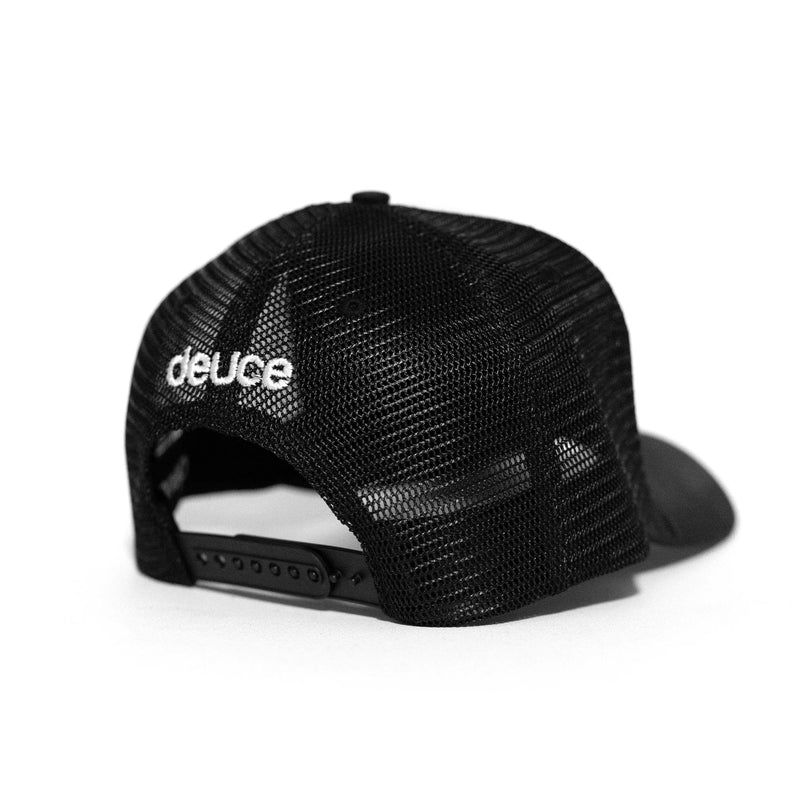 Deuce Trucker hat - Black/White