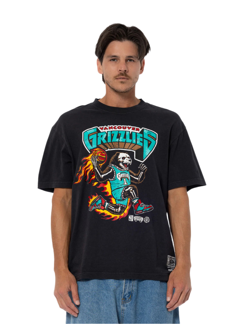 M&N On Fire Tee - Vancouver Grizzlies (Overdyed Black)