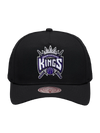 M&N Black Team Colour Pro Pinch Snapback - Sacramento Kings