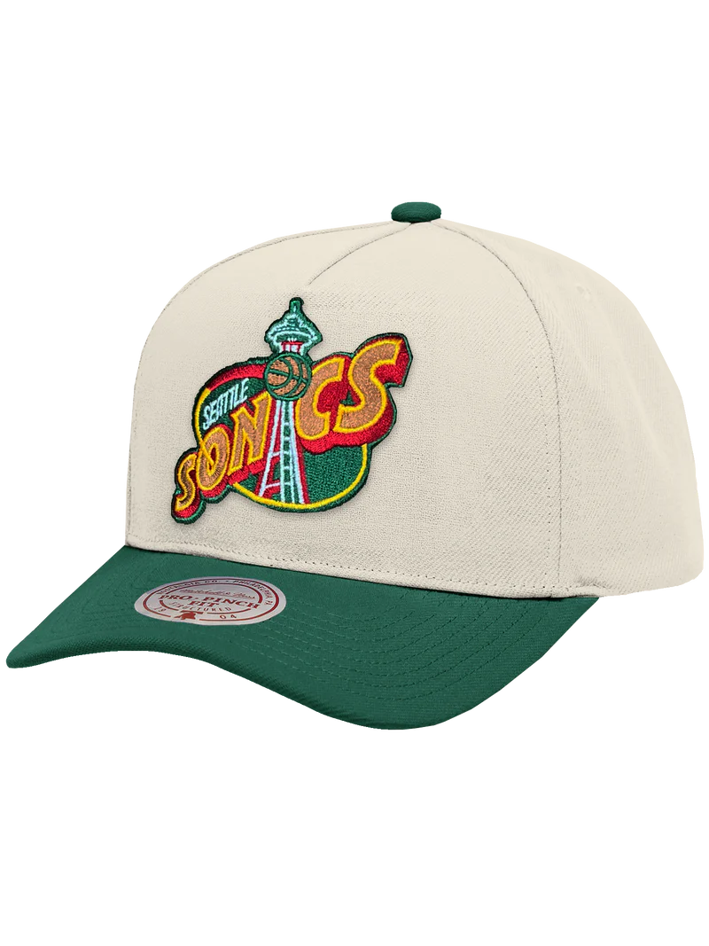 M&N Cream & Team Colour Pro Pinch Snapback - Seattle SuperSonics